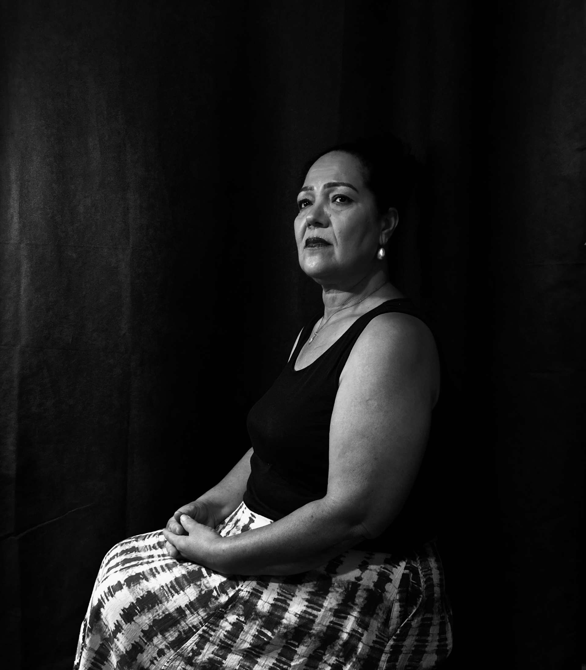 Portrait américain de Maman aussi appelé Mari Patricia grondin, photographie inspiré de la peinture " la dame à la perle "