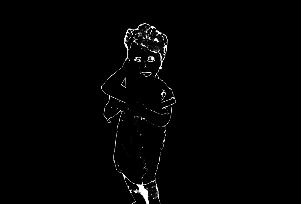 Installation avec projection sur moustiquaire blanche avec un texte animé et un autoportrait, le tout est une installation artistique